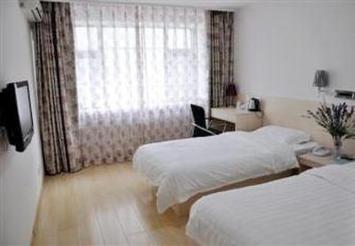 фото отеля Yangtze Hotel Changchun