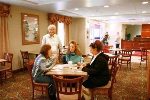 фото отеля Hampton Inn Waterbury