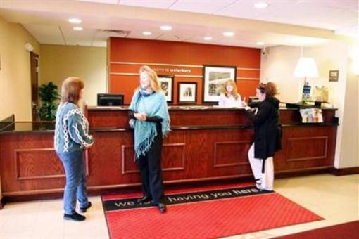 фото отеля Hampton Inn Waterbury