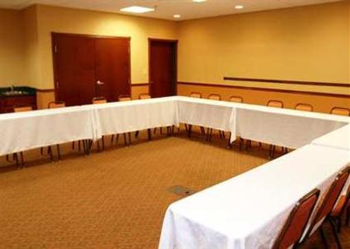фото отеля Hampton Inn Waterbury