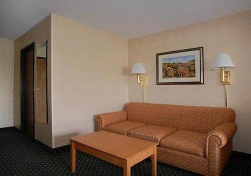 фото отеля Quality Inn and Suites Des Moines