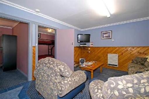 фото отеля Homelea Accommodation Spa Cottage & Apartments