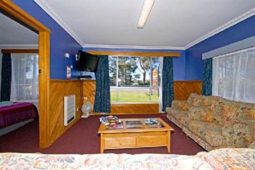 фото отеля Homelea Accommodation Spa Cottage & Apartments
