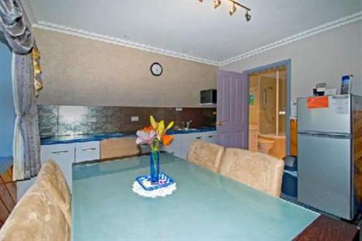 фото отеля Homelea Accommodation Spa Cottage & Apartments