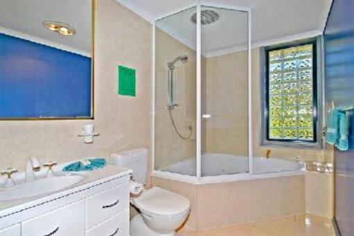 фото отеля Homelea Accommodation Spa Cottage & Apartments