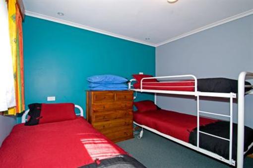 фото отеля Homelea Accommodation Spa Cottage & Apartments