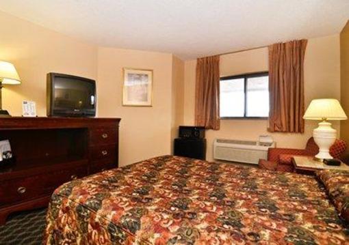 фото отеля Econo Lodge Cedar Rapids