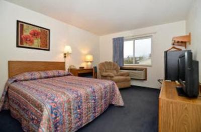 фото отеля Americas Best Value Inn Sault Sainte Marie