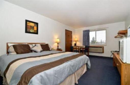 фото отеля Americas Best Value Inn Sault Sainte Marie