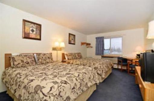 фото отеля Americas Best Value Inn Sault Sainte Marie