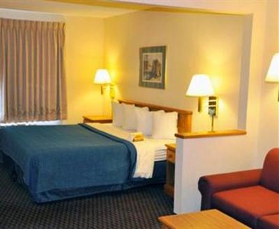 фото отеля Quality Inn & Suites Fort Collins
