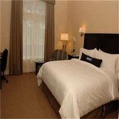 фото отеля West Inn & Suites Carlsbad