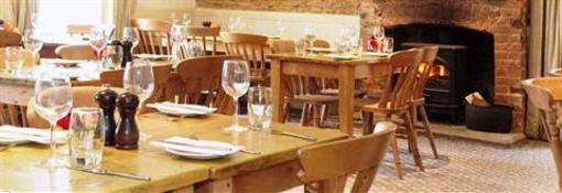 фото отеля The Red Lion Inn Cricklade