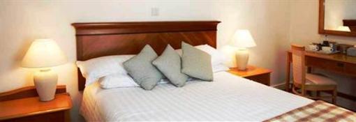фото отеля The Red Lion Inn Cricklade
