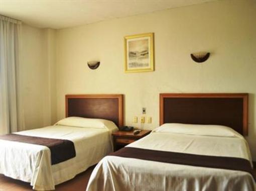 фото отеля Plaza Hotel Palenque