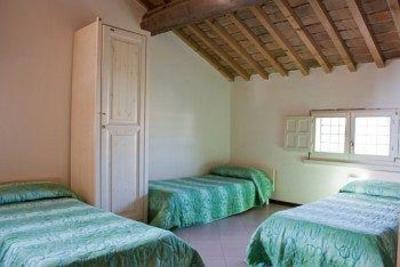 фото отеля Student's Hostel Estense