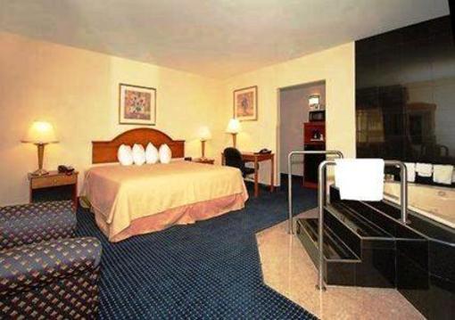 фото отеля Quality Inn East Windsor