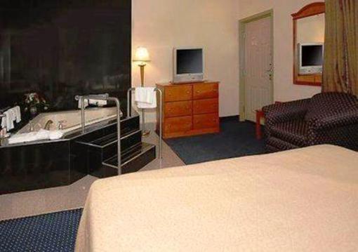 фото отеля Quality Inn East Windsor