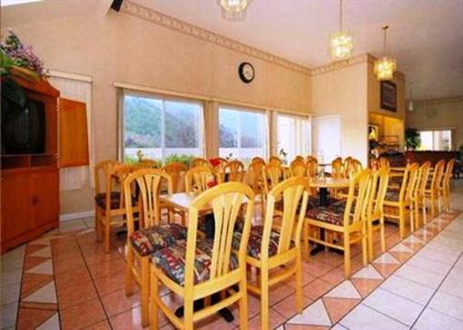 фото отеля Comfort Inn & Suites Sequoia Kings Canyon