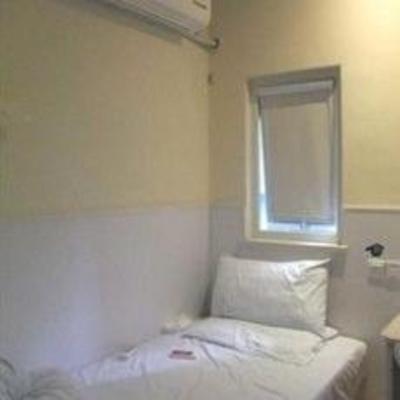 фото отеля Hanting Hi Inn Guangzhou Liwan Caihongqiao