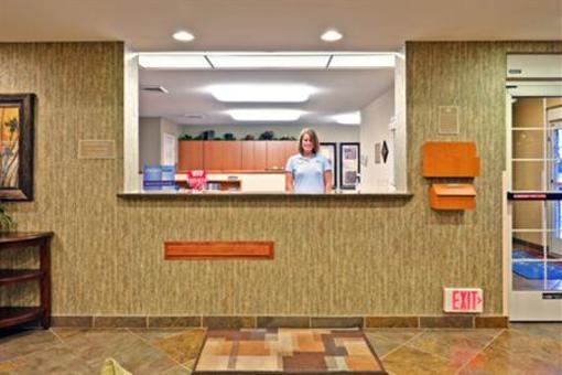 фото отеля Candlewood Suites Bowling Green