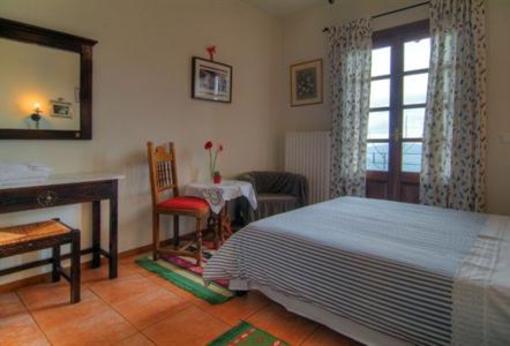 фото отеля Hotel Nefeles Arachova