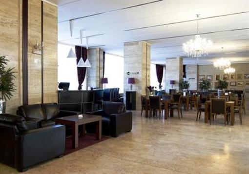 фото отеля Hotel Sinaia