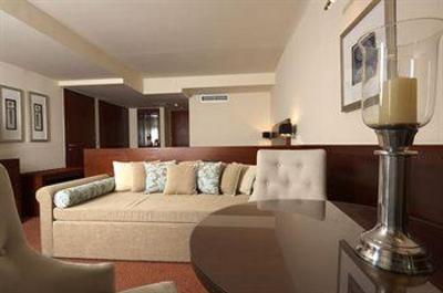 фото отеля Theartemis Palace Hotel