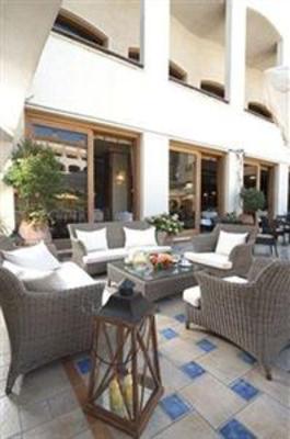 фото отеля Theartemis Palace Hotel