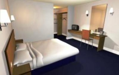 фото отеля Travelodge Bournemouth Hotel