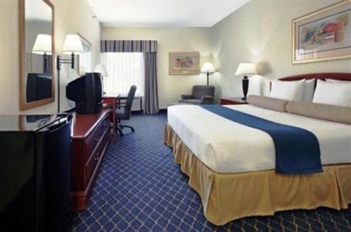 фото отеля Holiday Inn Express Bryant