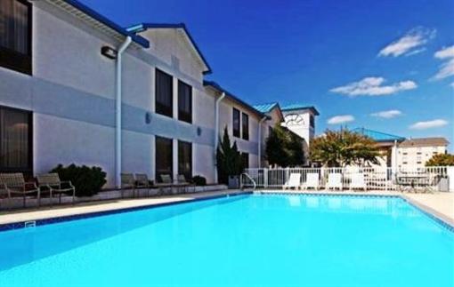 фото отеля Holiday Inn Express Bryant