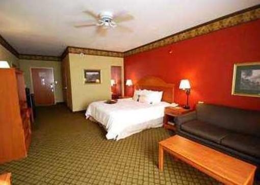 фото отеля Hampton Inn LaPlace