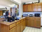 фото отеля Super 8 Motel Lincoln / Cornhusker
