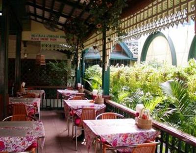 фото отеля Tuptim Bed & Breakfast