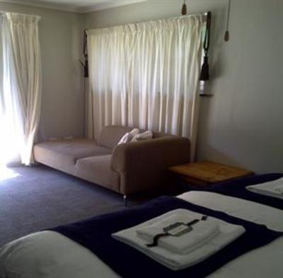 фото отеля Farmers Folly Guest House
