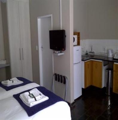 фото отеля Farmers Folly Guest House
