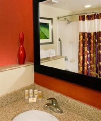 фото отеля Courtyard by Marriott Fort Collins