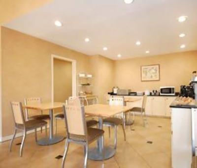 фото отеля Best Western Northpark Inn Nacogdoches