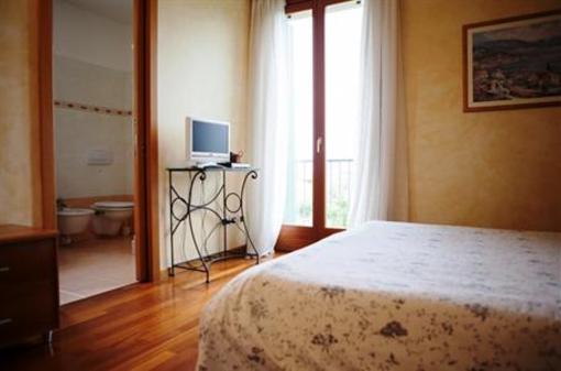 фото отеля B&B Soleluna Bardolino