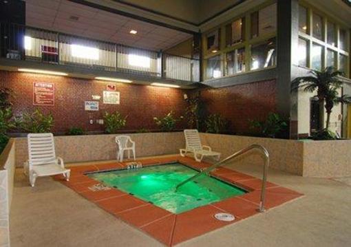 фото отеля Quality Inn & Suites Odessa (Texas)