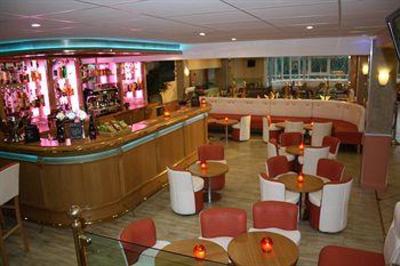 фото отеля Comfort Hotel Airport CDG