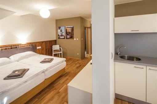 фото отеля Hotel Lisensky Dvur