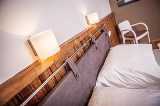 фото отеля Hotel Lisensky Dvur
