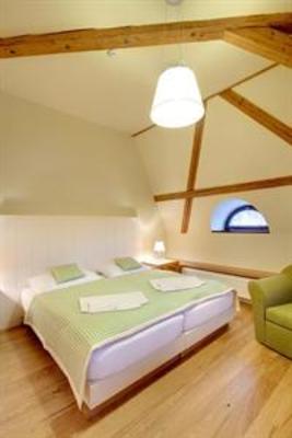 фото отеля Hotel Lisensky Dvur