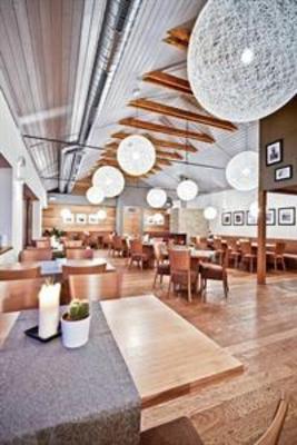 фото отеля Hotel Lisensky Dvur