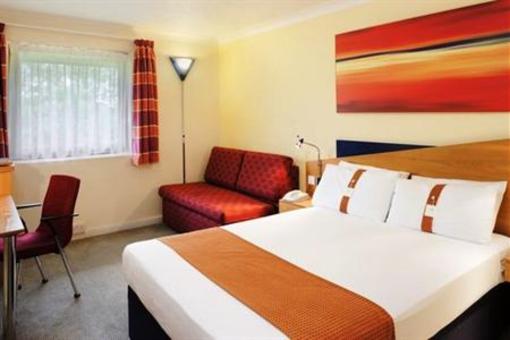 фото отеля Holiday Inn Express Taunton M5 Jct 25