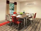 фото отеля Holiday Inn Express Taunton M5 Jct 25