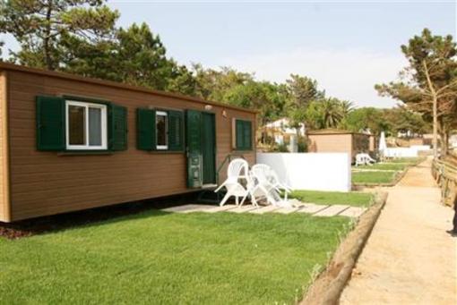 фото отеля Bungalows at Ericeira Camping