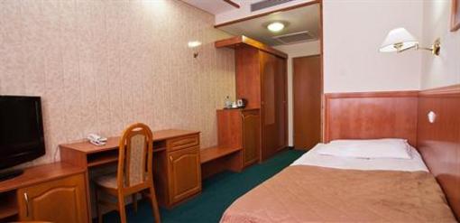 фото отеля Ambasador Hotel Chojny